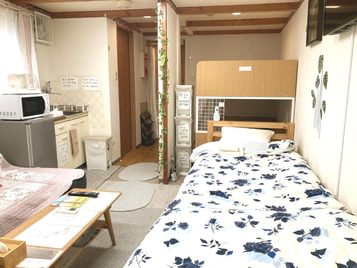The Familiar Inn ー 旅館ホテル業 Osaka Buitenkant foto